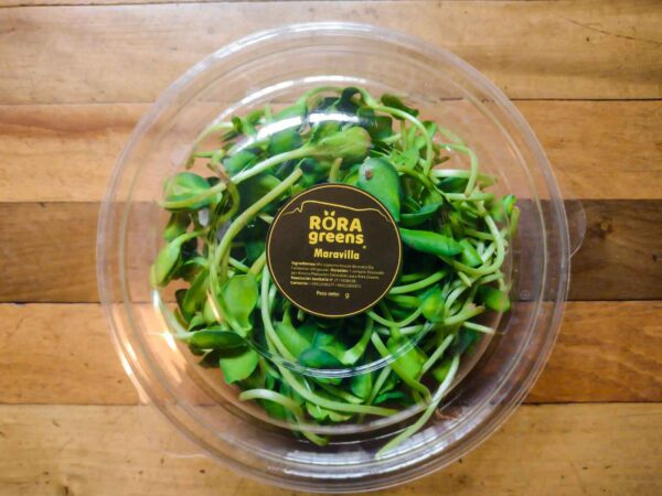 Imagen de microgreens de Maravilla de 90 gramos, marca Roragreens.